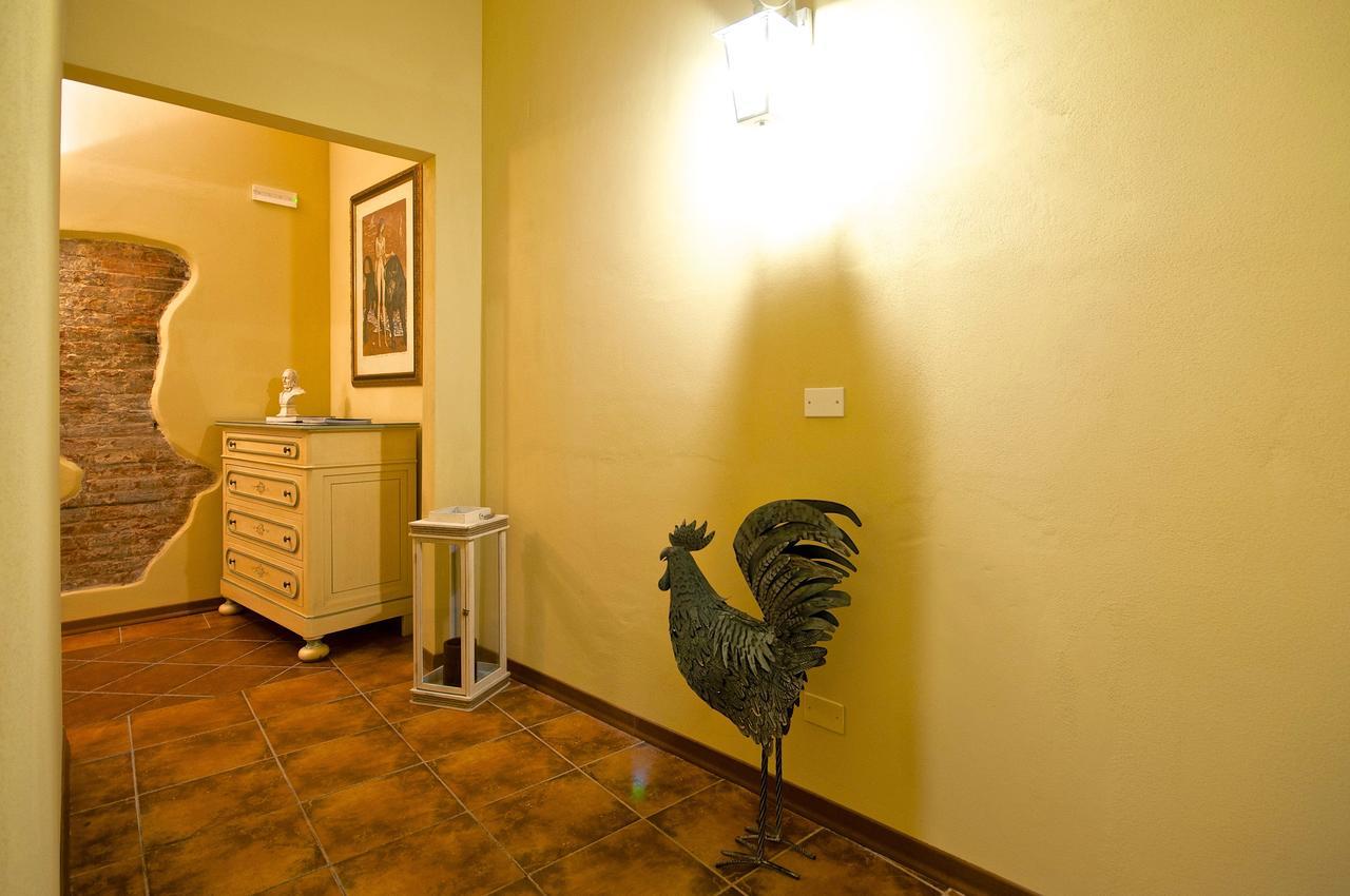 B&B Corte Toro Lucca Exterior photo