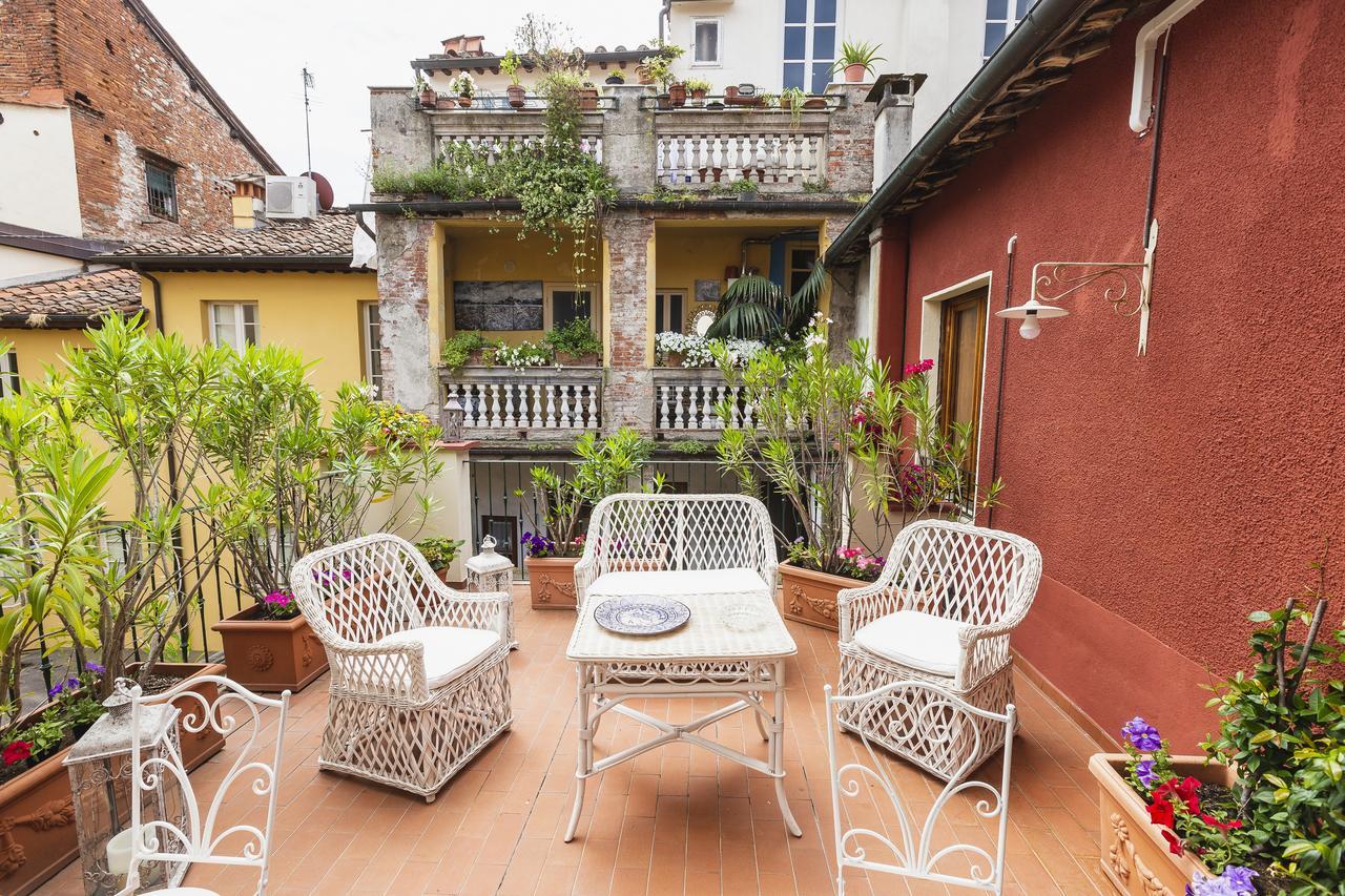 B&B Corte Toro Lucca Exterior photo